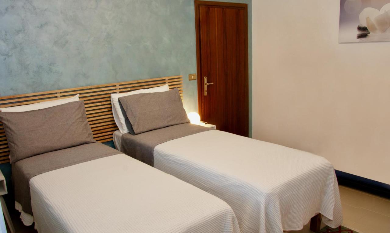 Residenza Palmina Apartment Rimini Exterior photo