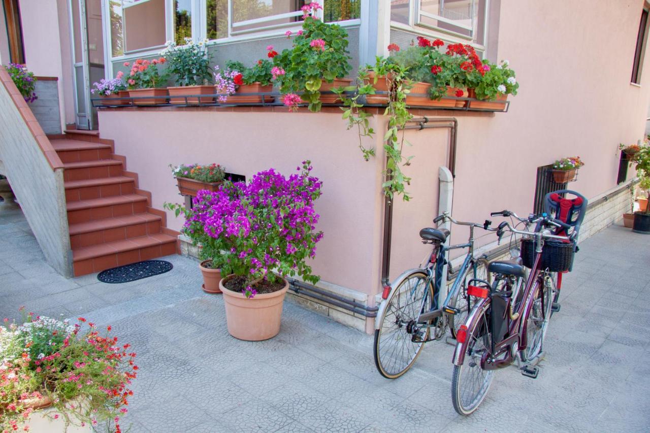 Residenza Palmina Apartment Rimini Exterior photo